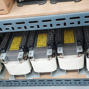 ISOLATING TRANSFORMER 480V/220V 2KVA 변압기 판매합니다.