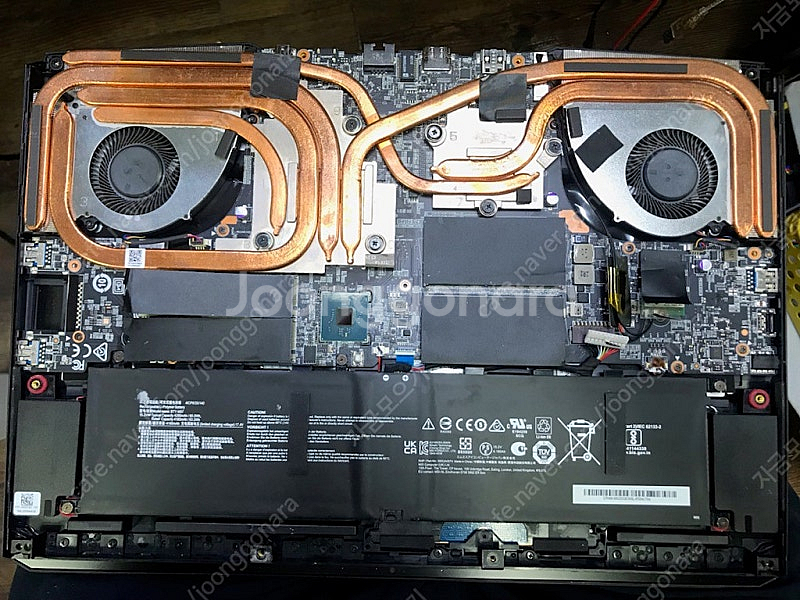 Gp76 Leopard 11ug 3070 노트북 파손품 판매합니다.--4