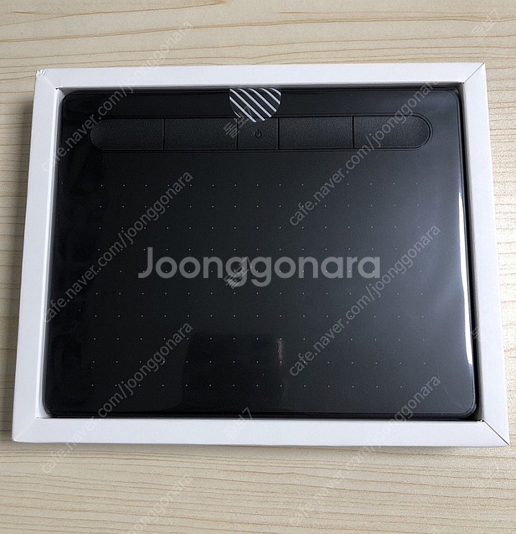 와콤인튜어스 CTL-6100 중형 판타블렛--0