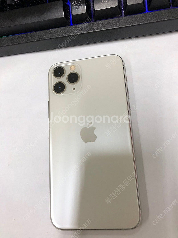 183641 아이폰11프로 화이트 A급 512GB 무잔...--0