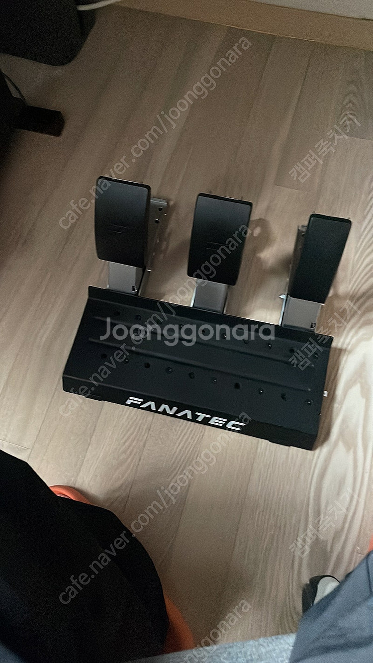 트러스트마스터 t300rs 플레이시트 챌린지 파나텍 c...--1