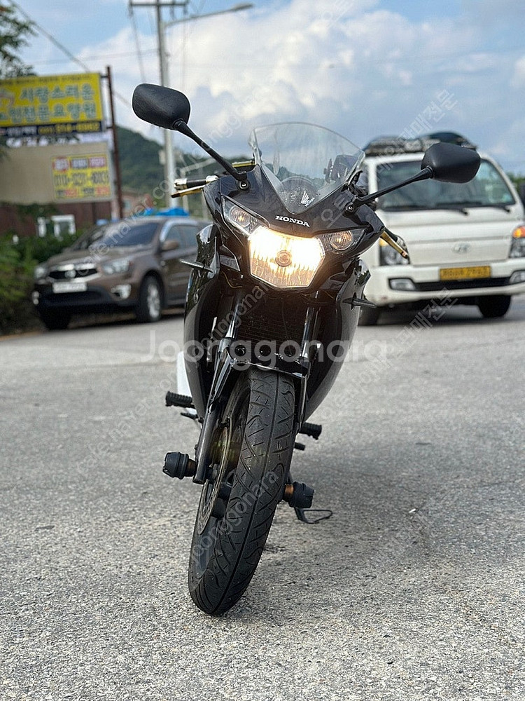 [점검완료]혼다 CBR125R 14년식 블랙 메뉴얼입문...--1