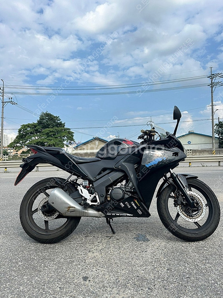 [점검완료]혼다 CBR125R 14년식 블랙 메뉴얼입문...--2