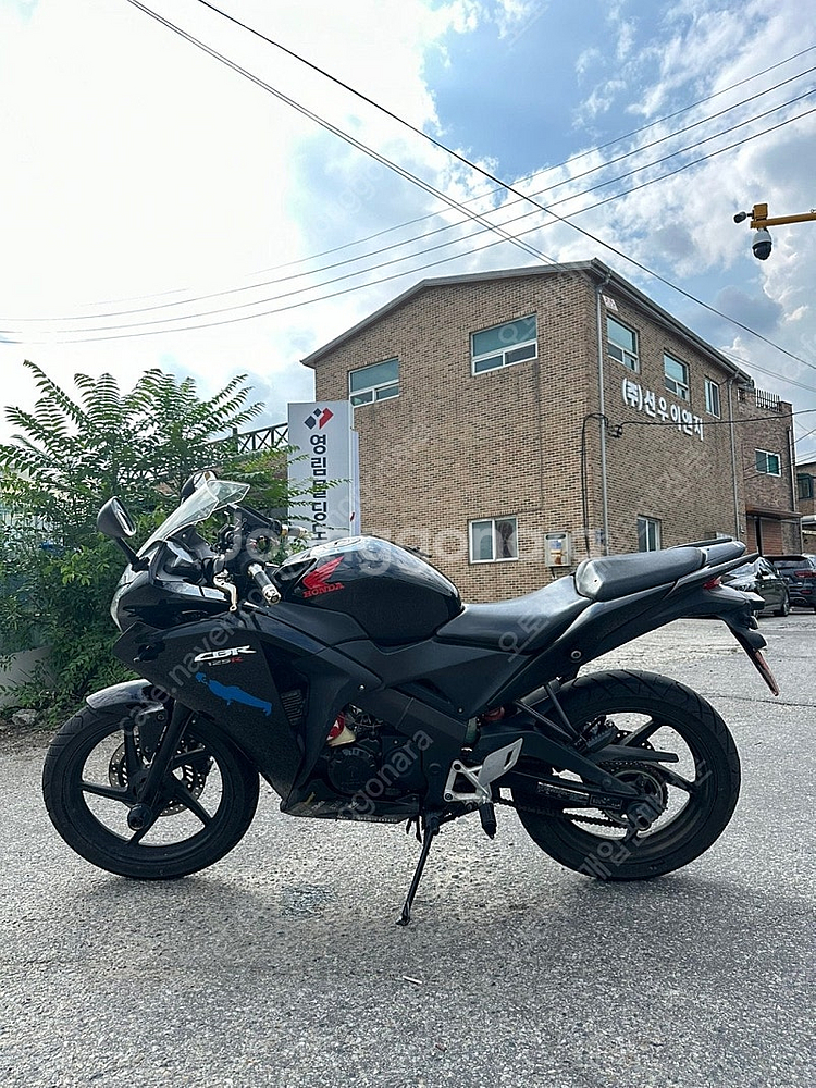 [점검완료]혼다 CBR125R 14년식 블랙 메뉴얼입문...--6