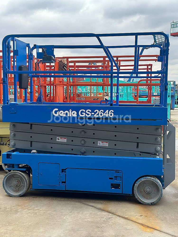 대기업이 선호하는 고소작업대라 다른가봐요 GS2646--2