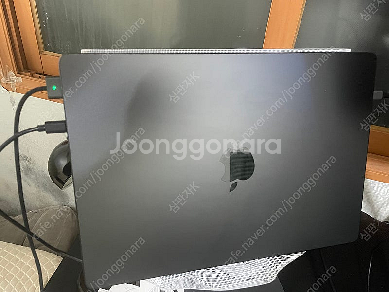 맥북프로 M3pro 14인치 판매합니다--0