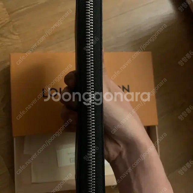 마지막 가격 내림)루이비통 장지갑(지퍼)--5