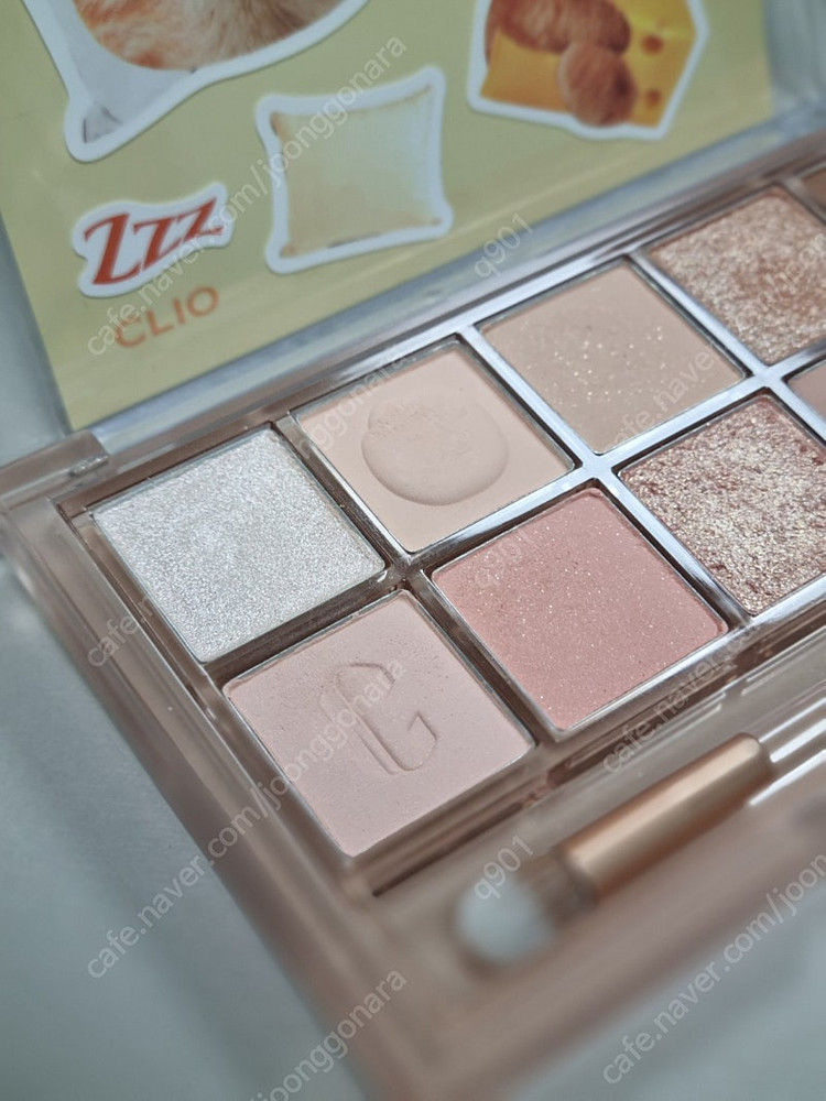 클리오 프로아이팔레트 낮잠자는치즈 이미지