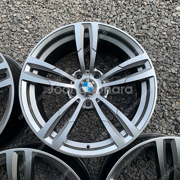 (판매)19인치 BMW M3.M4 하이퍼블랙 중고휠 한...--3