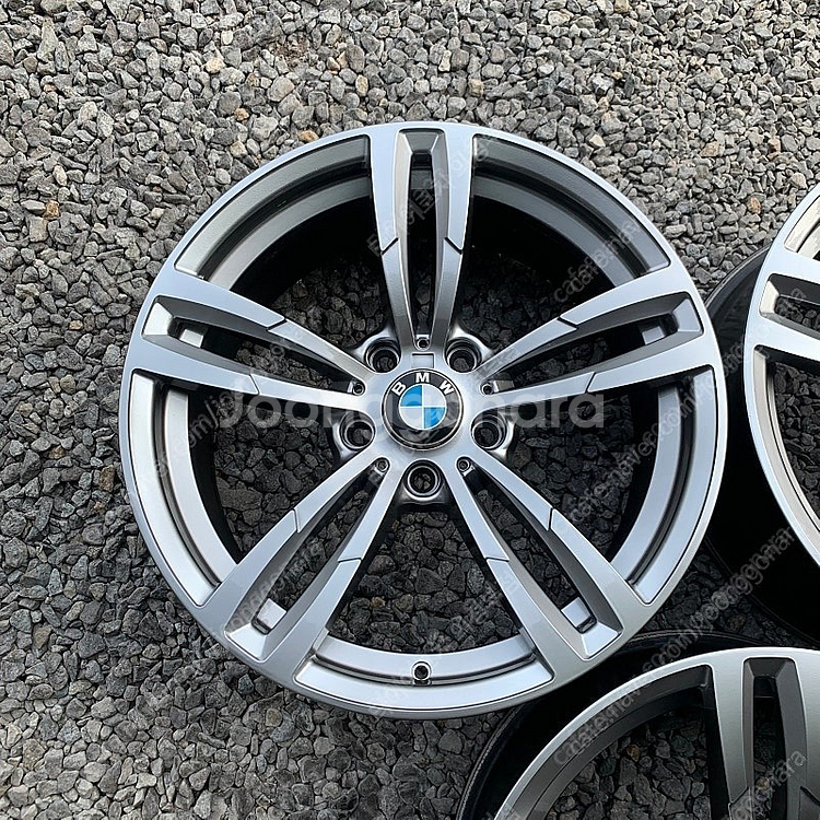 (판매)19인치 BMW M3.M4 하이퍼블랙 중고휠 한...--4