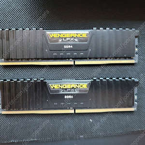 커세어 벤젠스 lpx ddr4 8g*2=16g