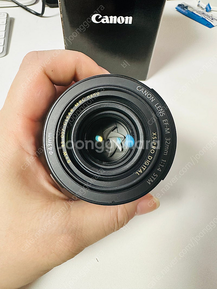 ef-m 32mm f1.4 캐논 렌즈 팝니다--1