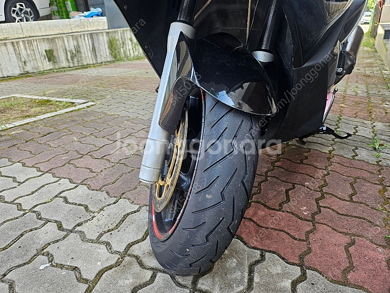 아프릴리아 srv850 15년식 팝니다--3