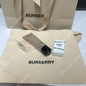 Burberry 버버리파우치*쇼핑백*향수*샤워젤*키링