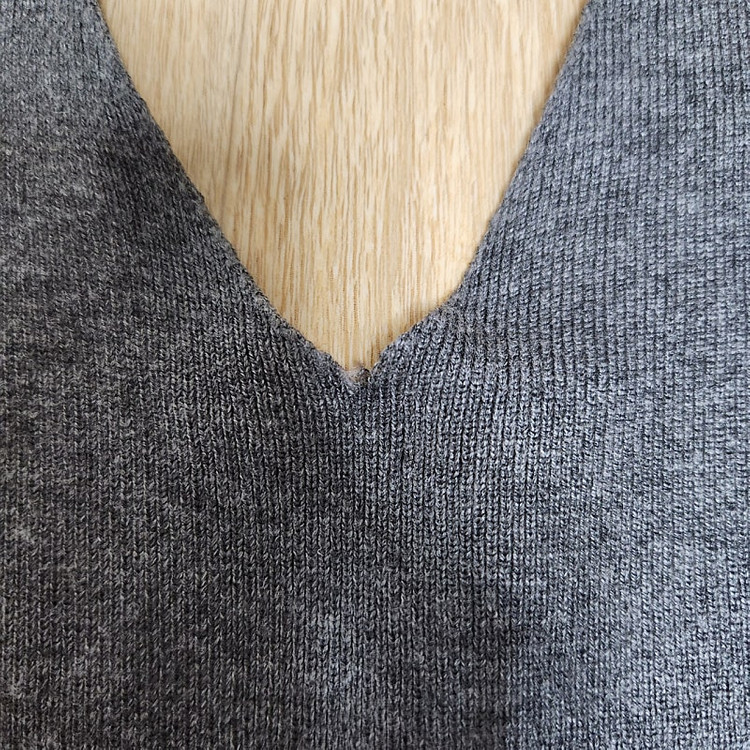 회색 타이트 크롭 니트 나시 44~55 이미지