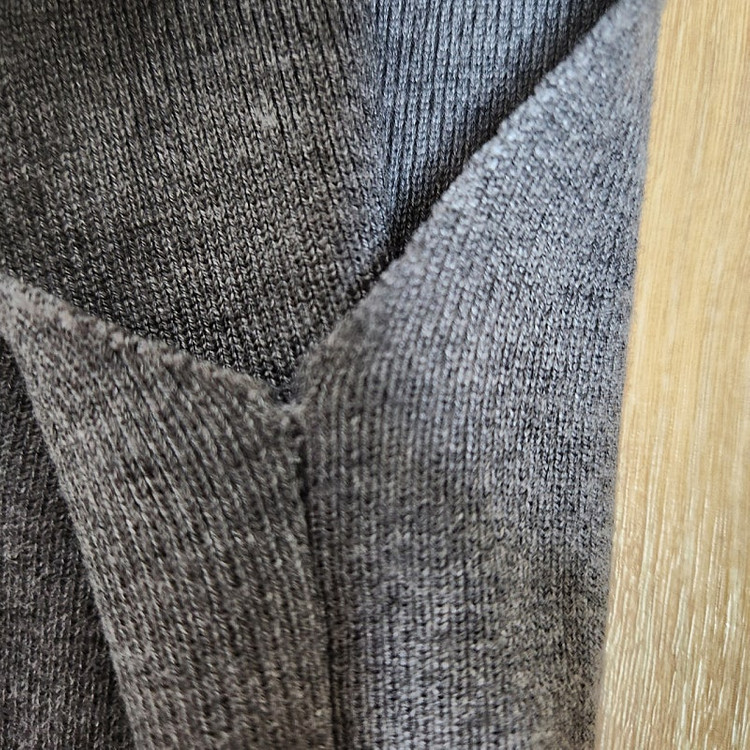 회색 타이트 크롭 니트 나시 44~55 이미지