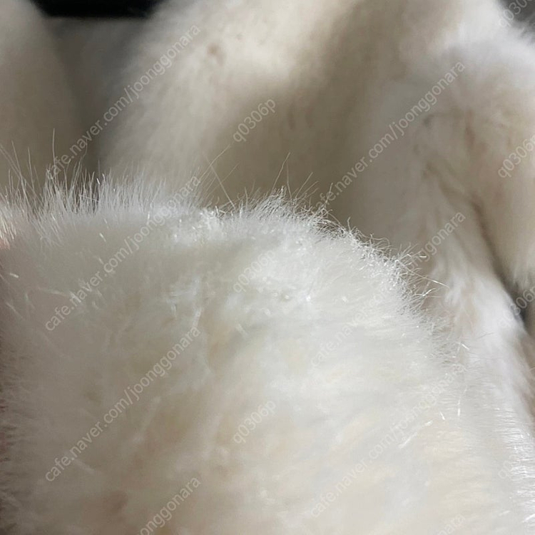 리얼 페이크퍼 자켓 엔뉴엘 포스트모니션 캉캉 이미지