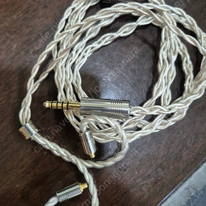 루시드이어스 순은선 백미(白眉) 커스텀 케이블 ( ie900,4.4)