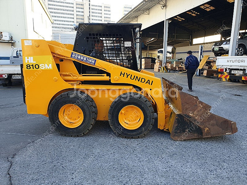 스키드로더 현대 HL810SM 스키로더 중고 농기계--9