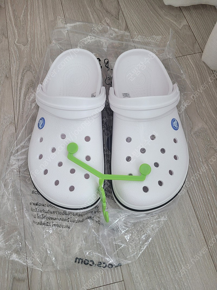 새상품 크록스 바야밴드 클로그 250--1