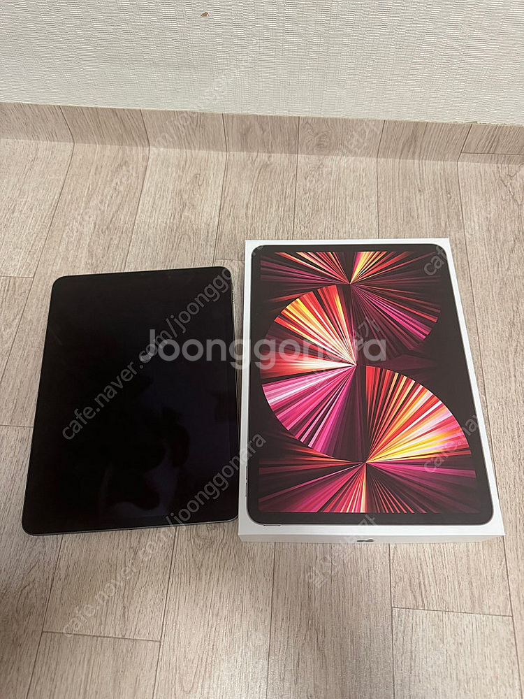 아이패드 프로 11인치 wifi 256g 판매합니다. ...--0