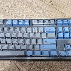 레오폴드(leopold) FC900RBT 적축 GreyBlue 신품급 팝니다