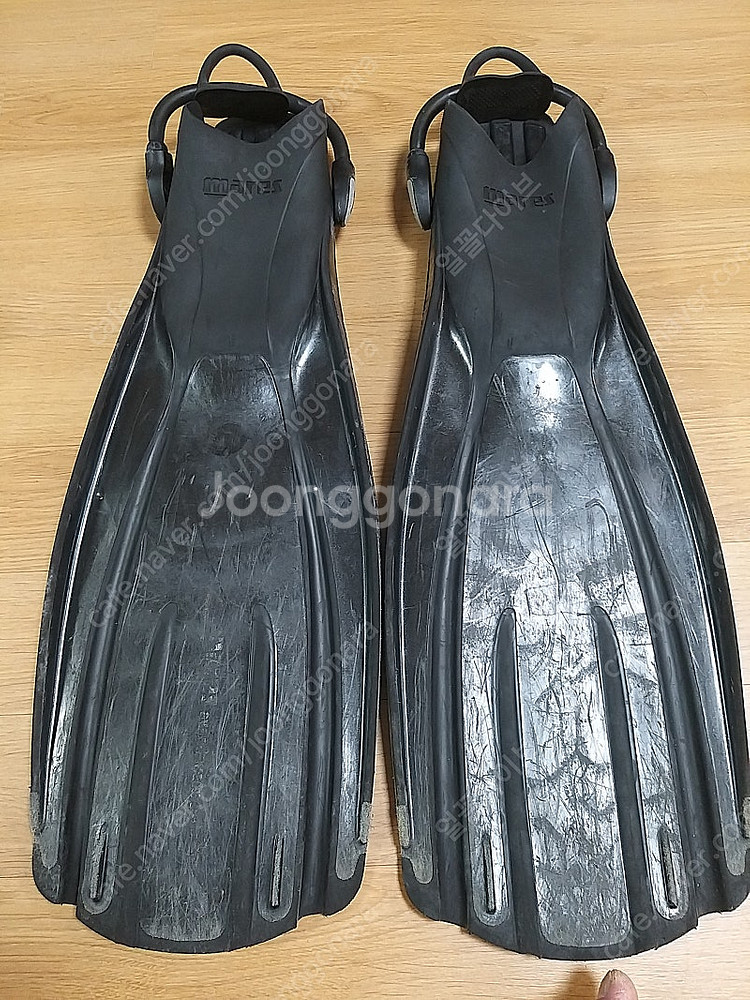 (가격인하)오리발 (마레스 꽈뜨로 R사이즈, 걸 뮤 M사이즈) - (13만원 & 10만원)--1