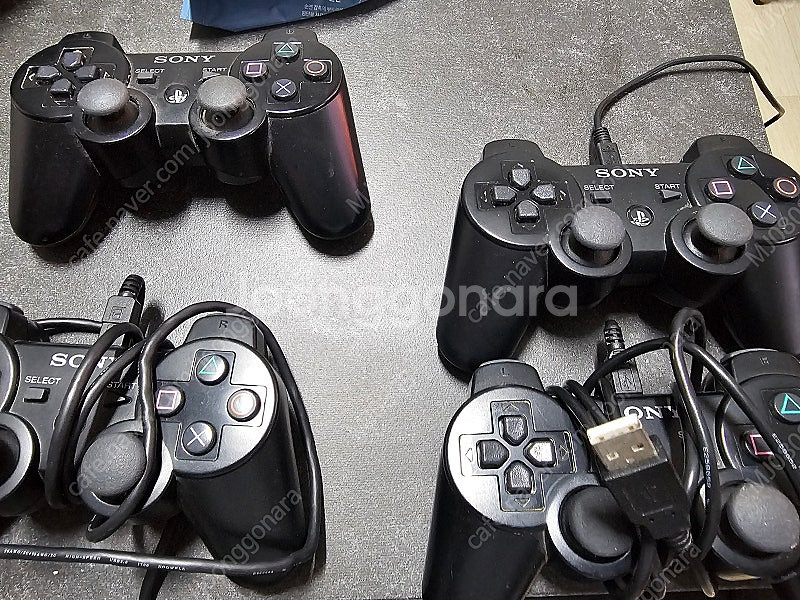 ps3 듀얼쇼크4개 게임시디 19개 일괄판매합니다--4