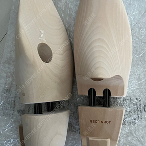 존롭 로퍼 슈트리 uk9 E (johnlobb shoetree) 에드워드그린 크로켓앤존스 알든 까르미나 가지아노걸링 꼬르떼 벨루티 유니페어 로페즈