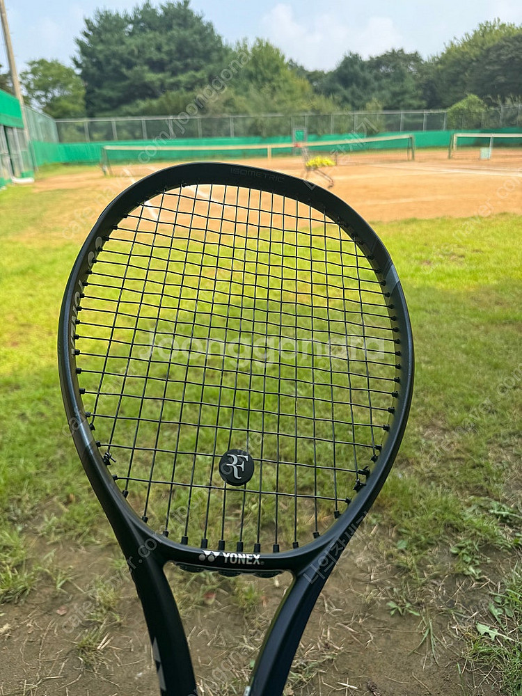 요넥스 이존 285/2그립 아쿠아블랙--1