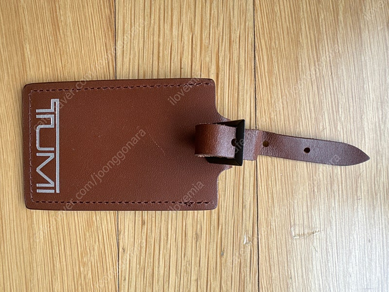 투미 네임택 이미지