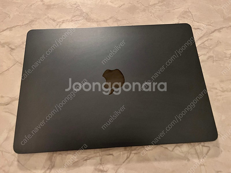 맥북 에어 M2 13인치 8g 512gb 미드나이트--2
