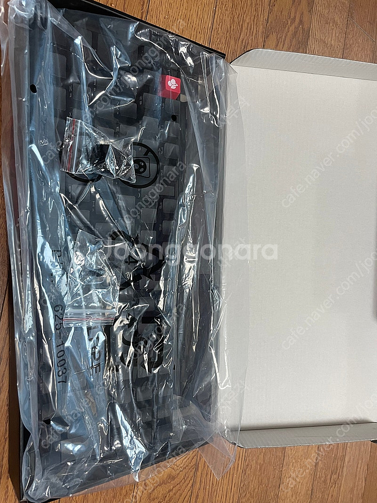 체리 MX3.0S TKL 저소음적축 키보드 팝니다--0