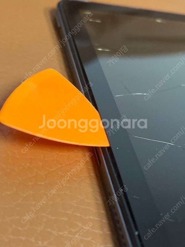 P11 pro 2022 부품용 구매 원합니다. 액정교체...--0