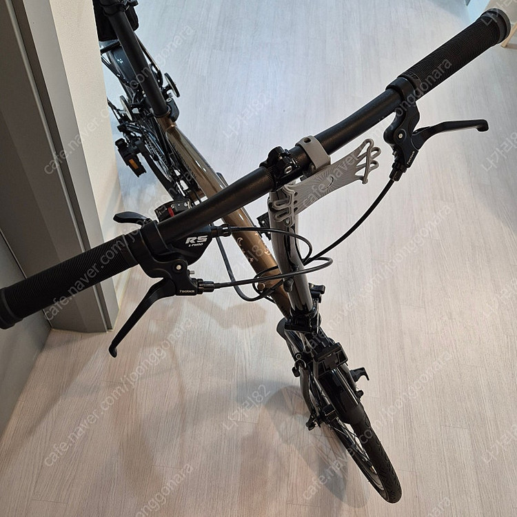 유사 브롬톤 민트 16인치 9단 디스크 브레이크--1