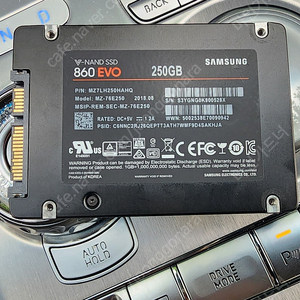 삼성 SSD 860EVO 250GB