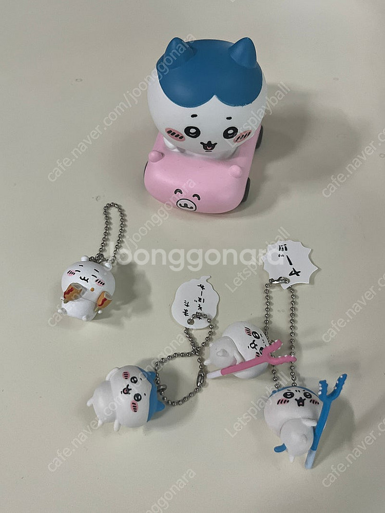 치이카와 하치와레 피규어 키링--1