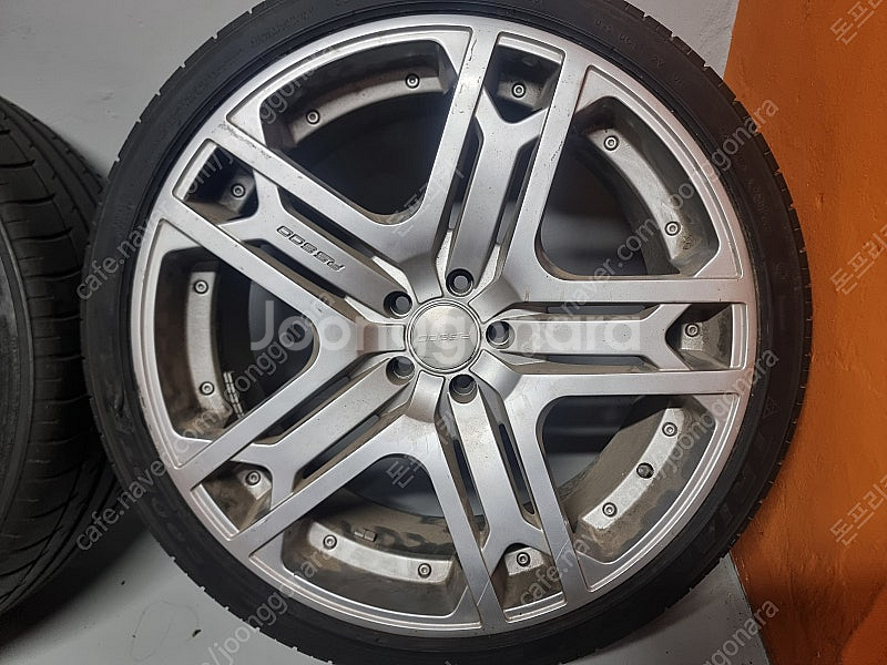 리모시스 RS600 22인치 휠타이어 판매합니다.--9