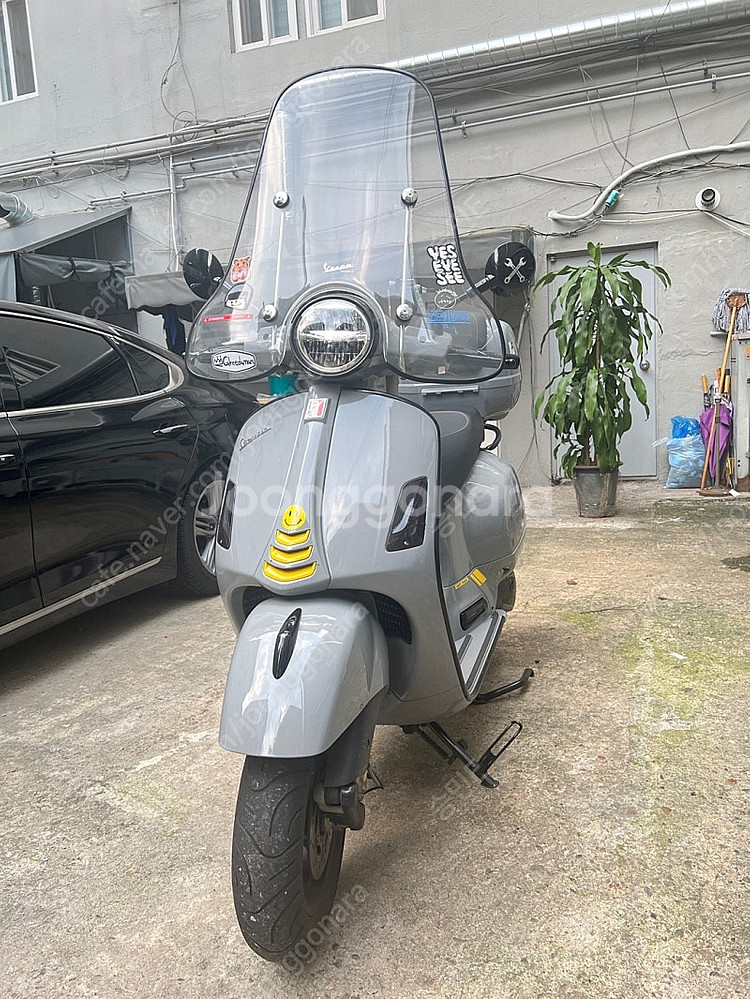 베스파 2020 GTS300 슈퍼테크--0