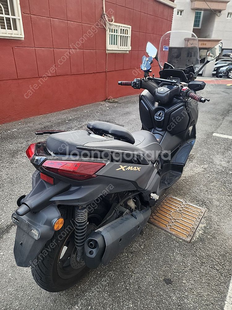 부산 XMAX300 맷블랙 23년식 팝니다.--1