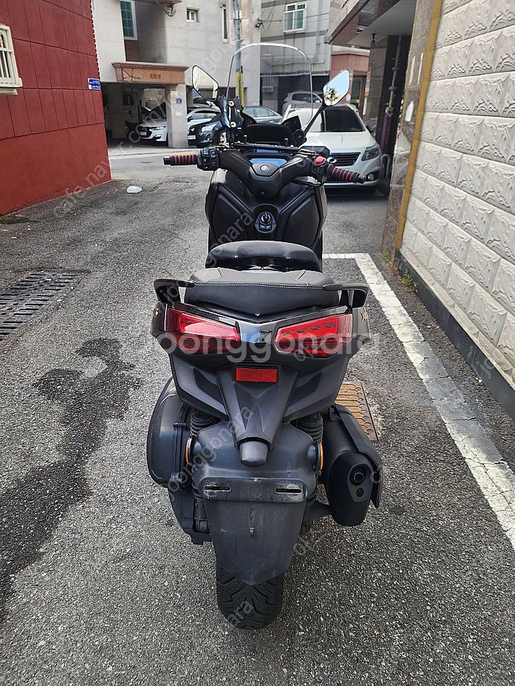 부산 XMAX300 맷블랙 23년식 팝니다.--2