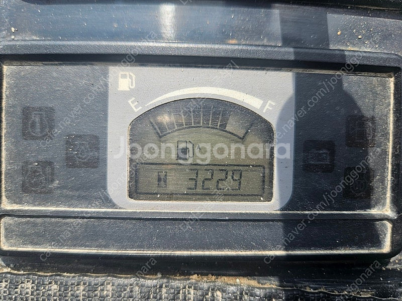 중고미니굴삭기 히타치 ZX20 코끼리집게 2021년 3...--3