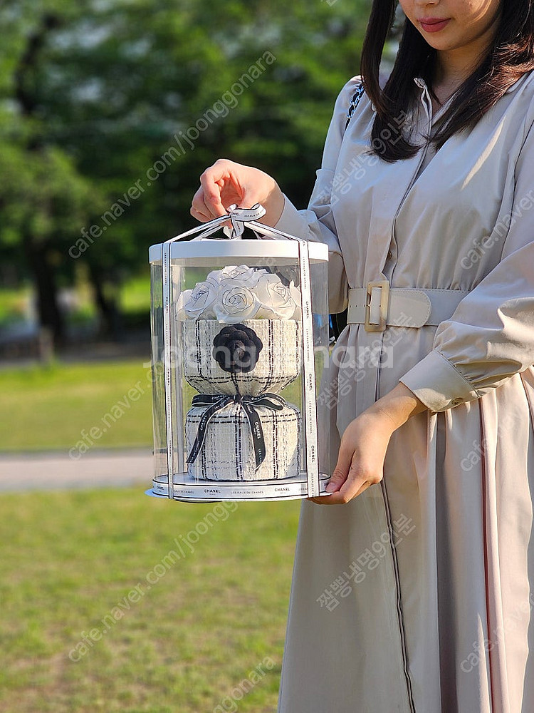 무료나눔 샤넬꽃다발 미용실/네일샵 디피용 소품으로 나눔...--5