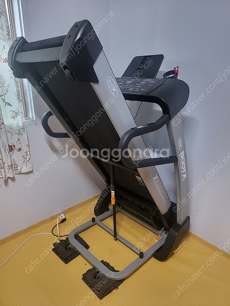 바디엑스 런닝머신X7 가정용 접이식 런닝머신--0