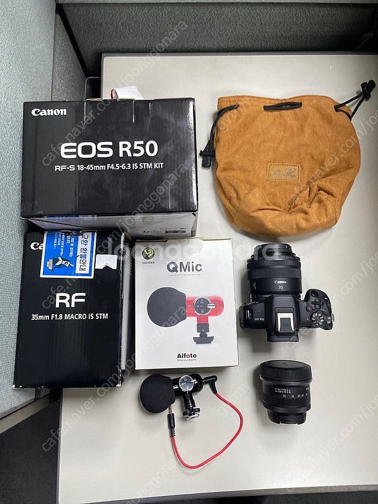 캐논 R50 번들렌즈킷 RF 35mm F1.8 팝니다.--0