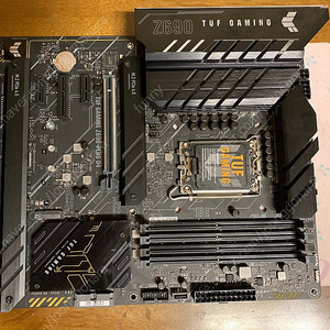 Asus TUF GAMING Z690-PLUS D4