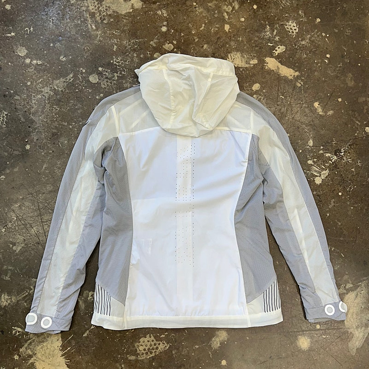 95) 살레와 바람막이 점퍼 방풍 자켓 여성 등산복 점퍼 노스페이스 네파 이미지