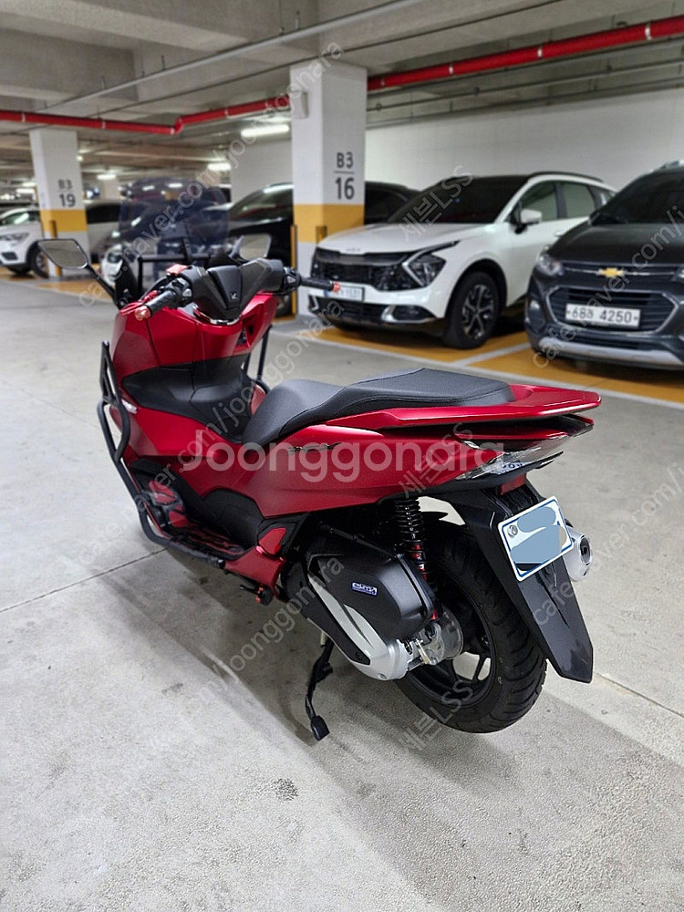 PCX ABS 23년말제조 24년초 등록 2700주행 ...--1