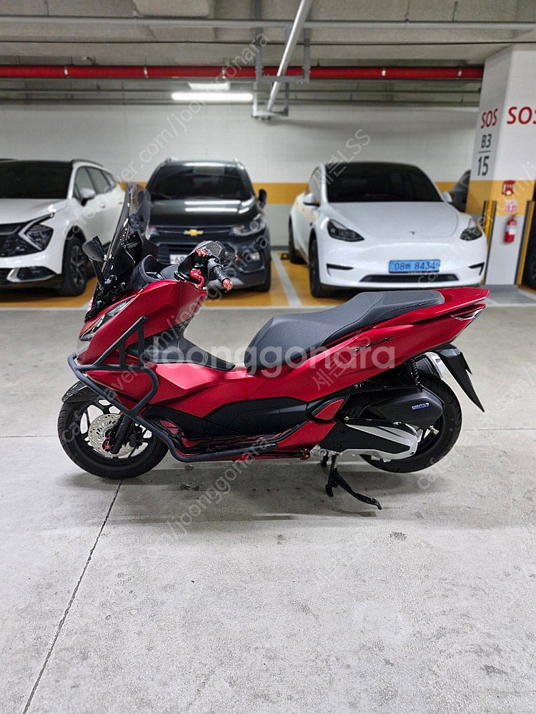 PCX ABS 23년말제조 24년초 등록 2700주행 ...--2