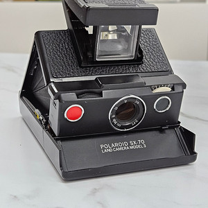 폴라로이드 SX-70 모델3 올블랙 카메라